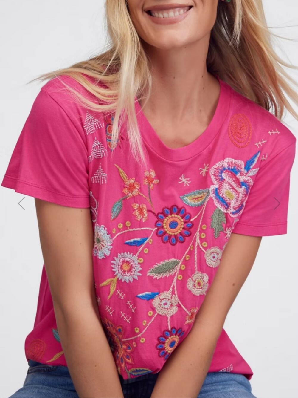 Johnny Was Hot Pink Embroidered Floral Short Sleeve Tee In EUC, Size Small